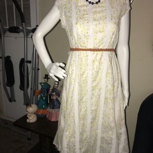 Vintage look dress yellow white tulle 40s